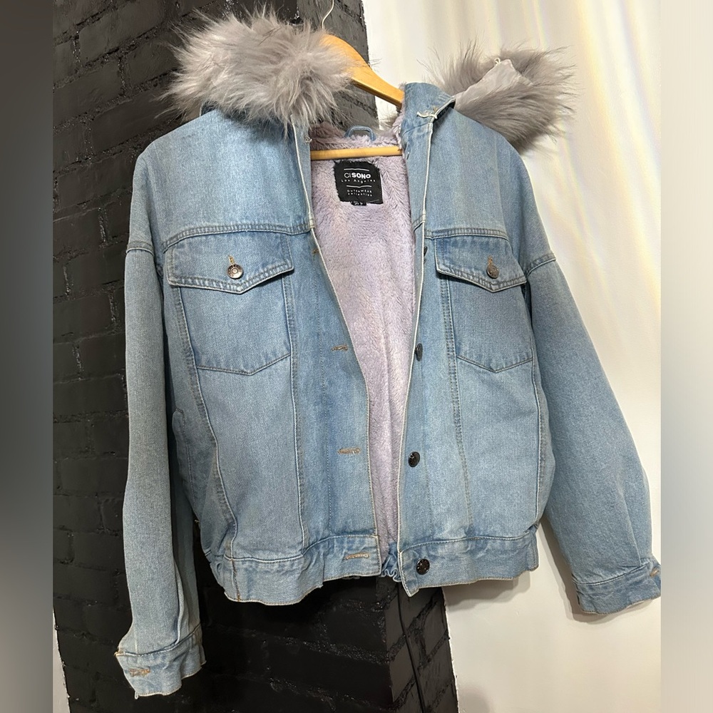 Hooded jeans n jackets with faux fur